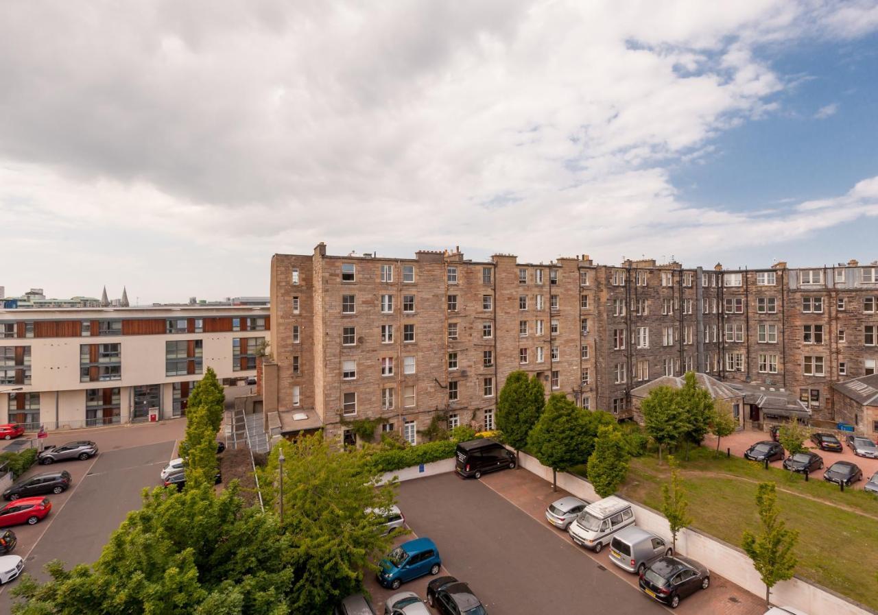 The Sandport Way Residence Edinburgh Buitenkant foto